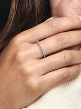 Sparkling Band Ring - Sterling silver