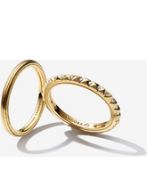 Pandora ME Pyramids Ring Set