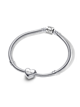 BE LOVE Engravable Heart Bracelet Set