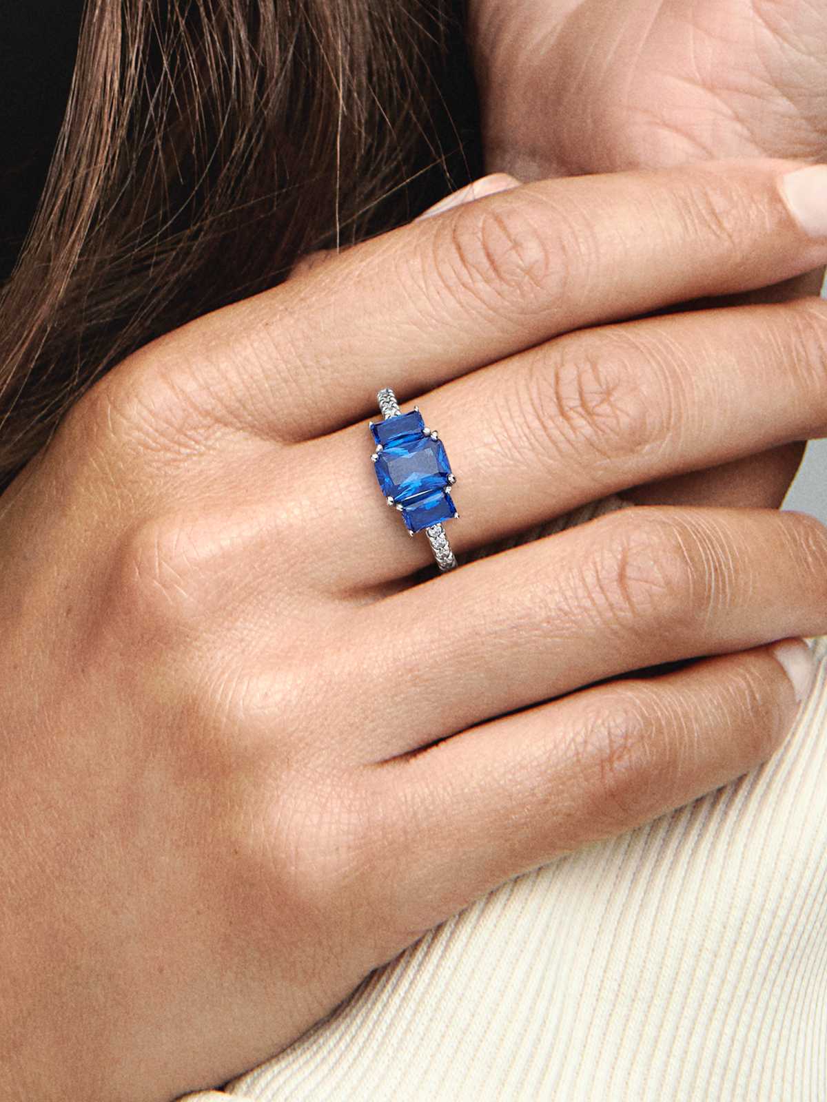 Blue Rectangular Three Stone Sparkling Ring - Sterling silver
