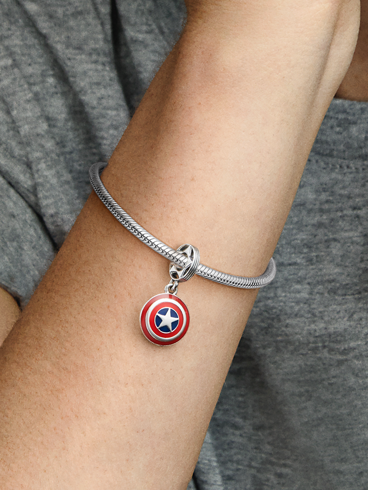 Marvel The Avengers Captain America Shield Dangle Charm - Sterling silver