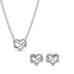Sparkling Infinity Heart Necklace Set