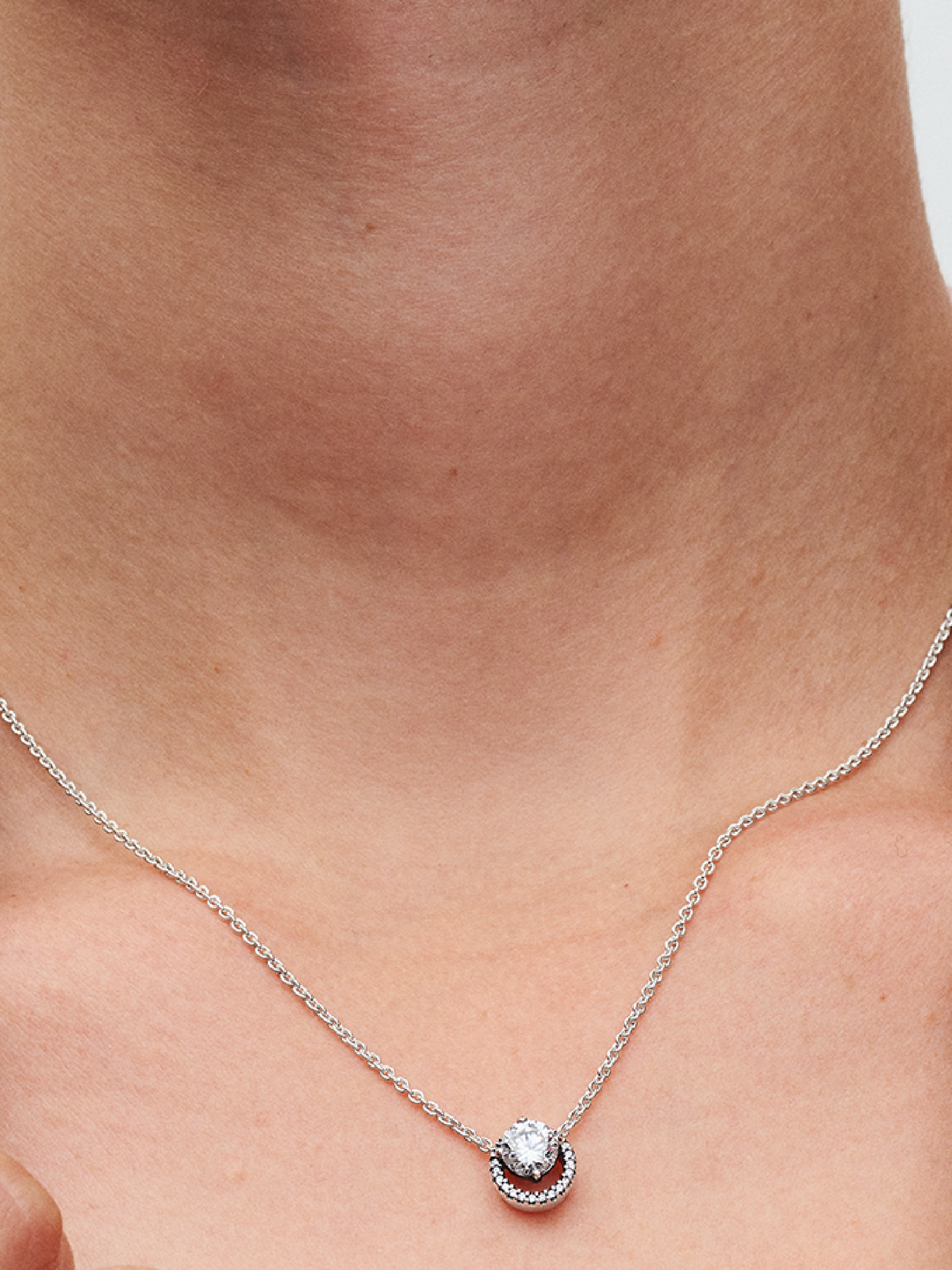 Sparkling Round Halo Pendant Collier Necklace - Sterling silver