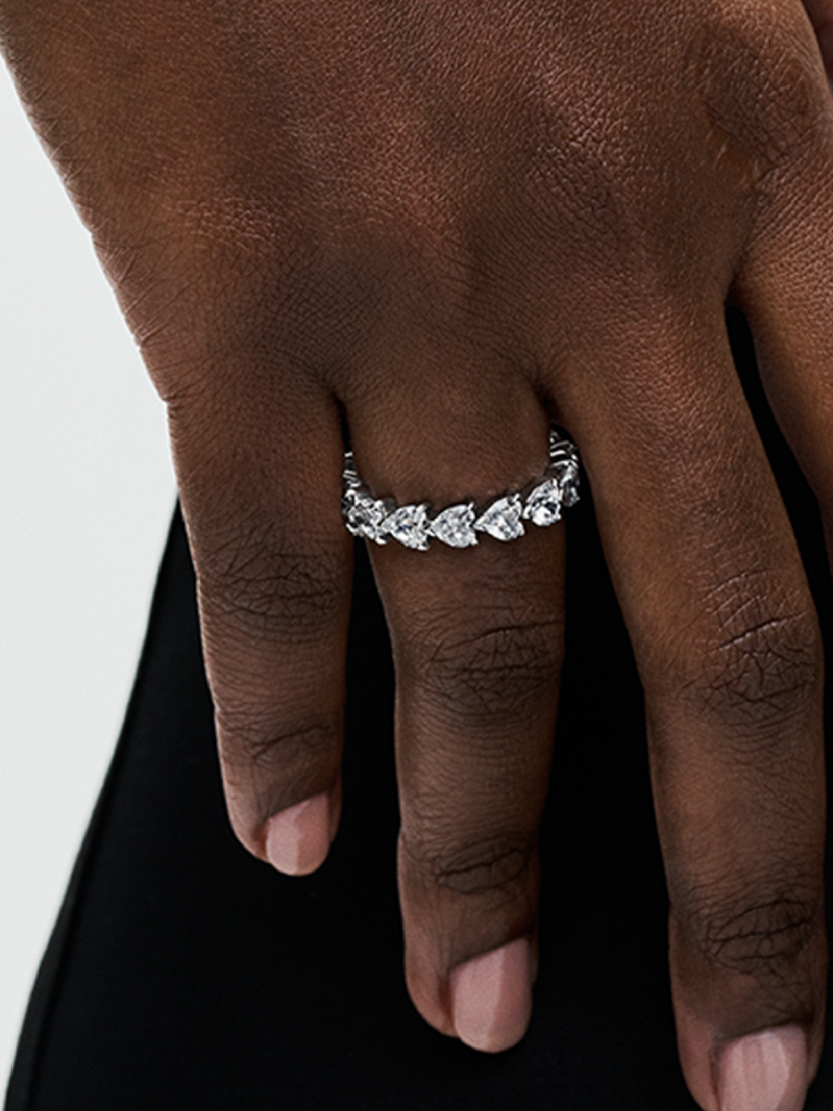 Band of Clear Hearts Ring - Sterling silver